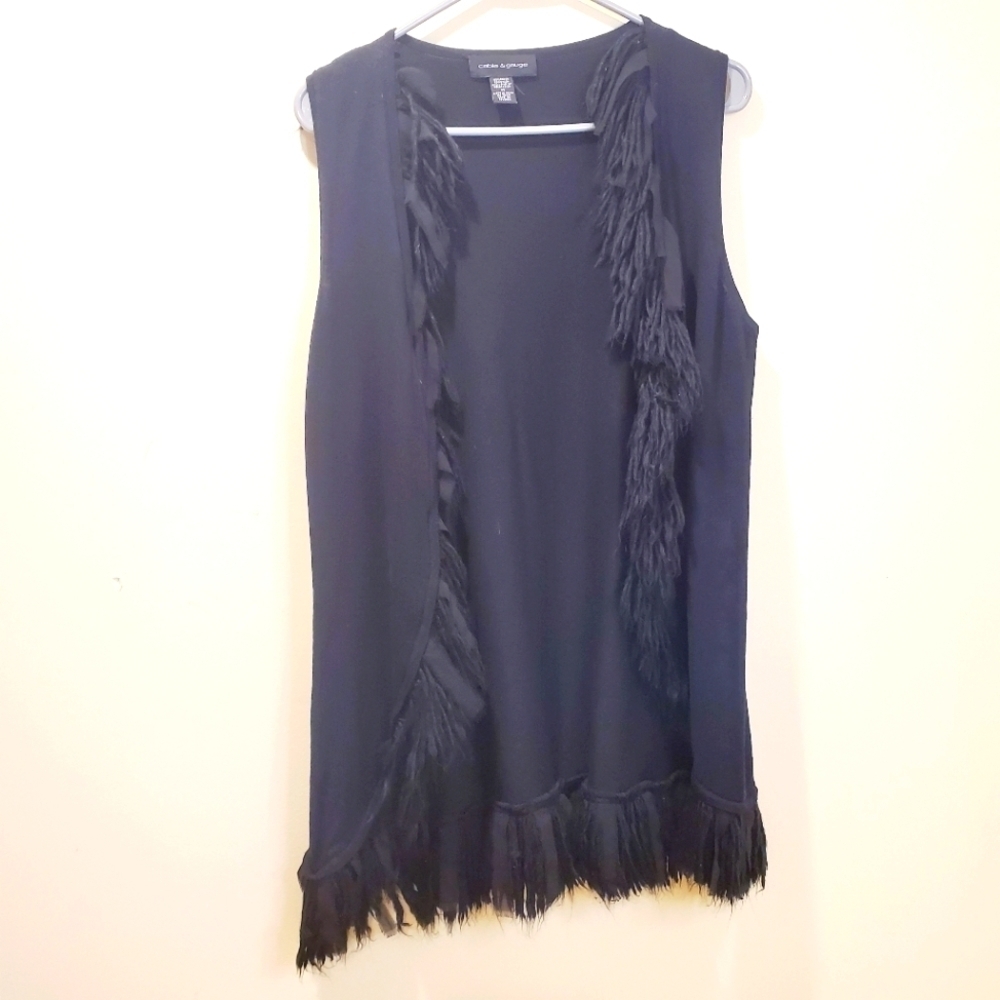 Cable and Gauge Black open front sleeveless Fringe cardigan Size M
